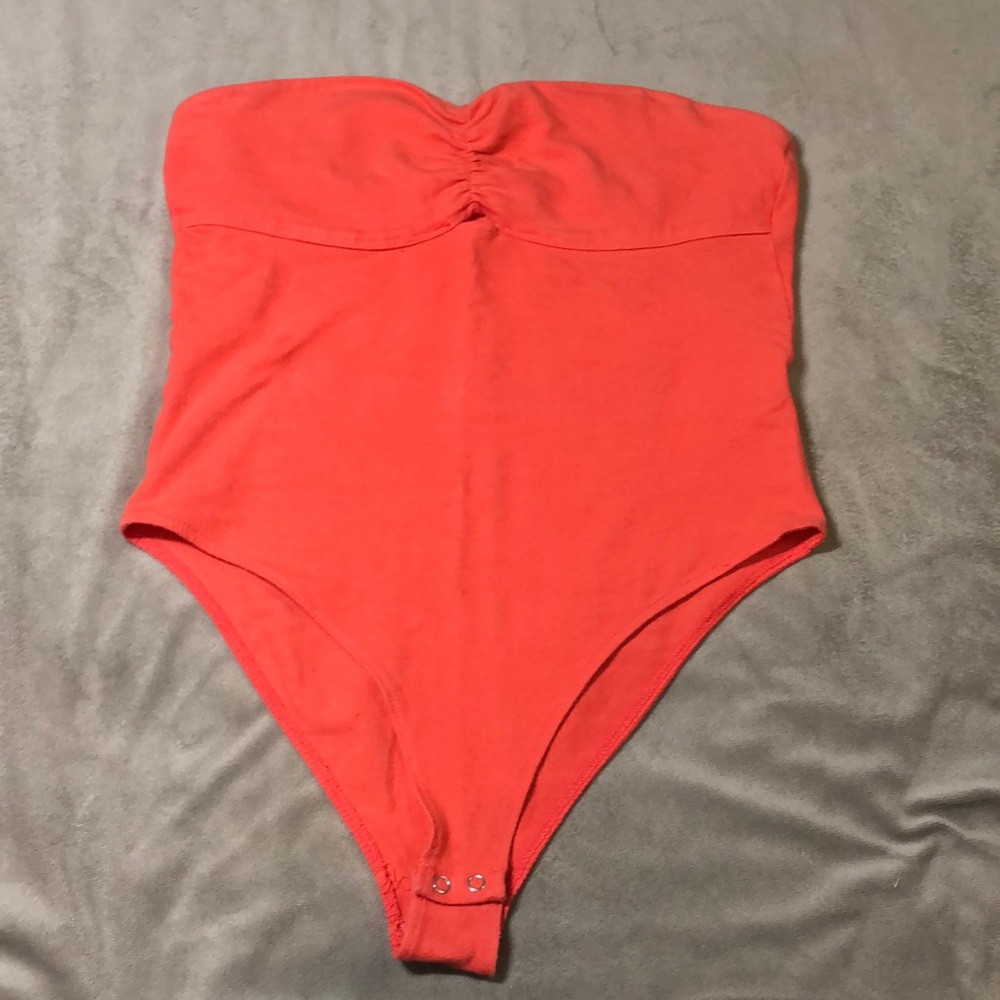 Strapless bodysuit